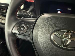 Toyota Corolla Cross 1.8 Hybrid GR-Sport - Image 17
