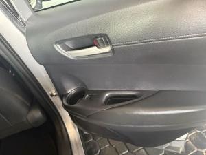 Toyota Corolla Cross 1.8 Hybrid GR-Sport - Image 24