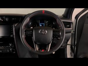 Toyota Fortuner 2.8GD-6 4x4 GR-Sport - Image 8