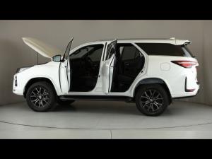 Toyota Fortuner 2.8GD-6 4x4 GR-Sport - Image 26