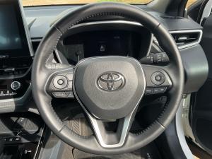Toyota Corolla Cross 1.8 HEV XS - Image 8