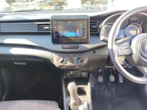 Toyota Rumion 1.5 SX manual - Image 16