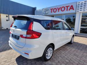 Toyota Rumion 1.5 SX manual - Image 2