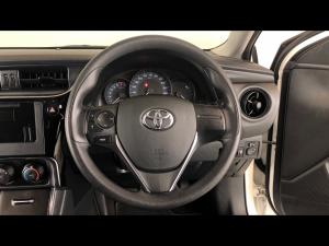 Toyota Corolla Quest 1.8 Plus manual - Image 8