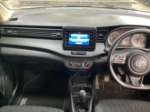 Toyota Rumion 1.5 SX manual - Image 15