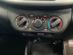 Toyota Rumion 1.5 SX manual - Image 16