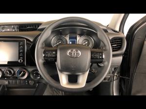 Toyota Hilux 2.4GD-6 double cab 4x4 Raider auto - Image 8