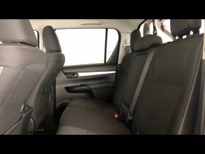 Toyota Hilux 2.4GD-6 double cab 4x4 Raider auto - Image 11