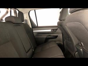 Toyota Hilux 2.4GD-6 double cab 4x4 Raider auto - Image 12