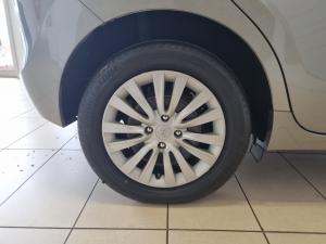 Toyota Starlet 1.4 Xi - Image 16