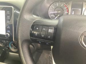 Toyota Hilux 2.4GD-6 single cab Raider manual - Image 9