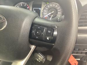 Toyota Hilux 2.4GD-6 single cab Raider manual - Image 10