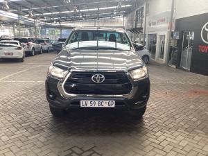 Toyota Hilux 2.4GD-6 single cab Raider manual - Image 4