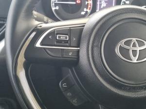 Toyota Starlet Cross 1.5 XS auto - Image 9
