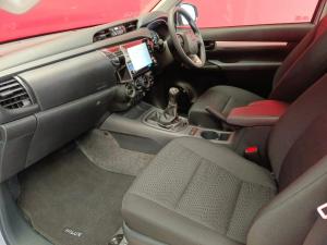 Toyota Hilux 2.4 GD-6 Raider 4X4S/C - Image 7