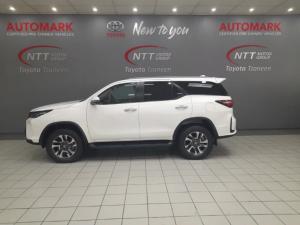 Toyota Fortuner 2.4GD-6 4X4 automatic - Image 10