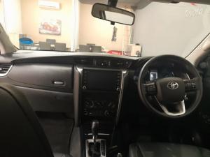 Toyota Fortuner 2.4GD-6 4X4 automatic - Image 6
