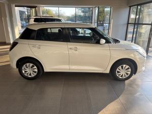 Suzuki Swift 1.2 GL - Image 3