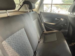 Volkswagen Polo Vivo 1.6 Life TIP - Image 11