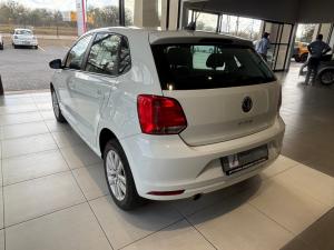 Volkswagen Polo Vivo 1.6 Life TIP - Image 13