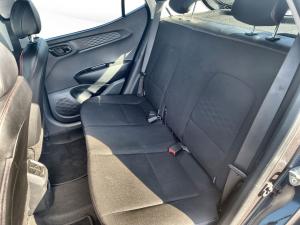 Hyundai Grand i10 1.0 Premium hatch - Image 15