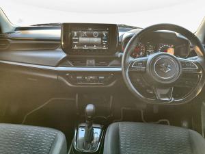 Suzuki Swift 1.2 GLX auto - Image 11