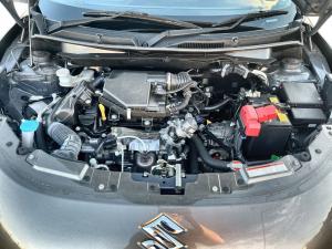 Suzuki Swift 1.2 GLX auto - Image 9