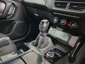 Renault Kiger 1.0 Turbo Intens manual - Image 12