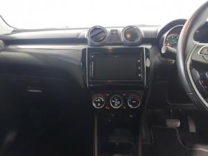 Suzuki Swift 1.2 GLX auto - Image 8