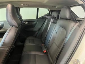 Volvo XC40 B4 Plus Dark - Image 7