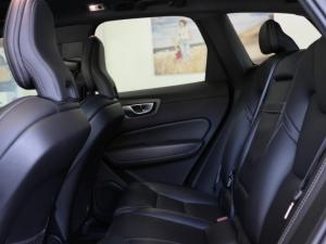 Volvo XC60 D5 AWD R-Design - Image 15