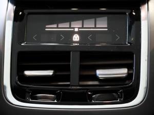 Volvo XC60 D5 AWD R-Design - Image 20