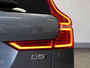 Volvo XC60 D5 AWD R-Design - Image 6
