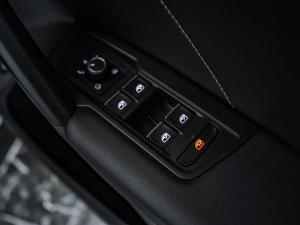 Volkswagen Tiguan 2.0TSI 162kW 4Motion R-Line - Image 10