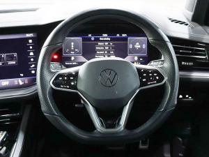 Volkswagen Touareg V6 TDI Executive R-Line - Image 26