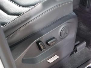 Volkswagen Touareg V6 TDI Executive R-Line - Image 29