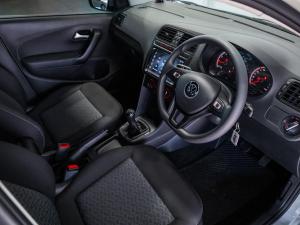 Volkswagen Polo Vivo hatch 1.4 Life - Image 11
