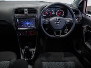 Volkswagen Polo Vivo hatch 1.4 Life - Image 17