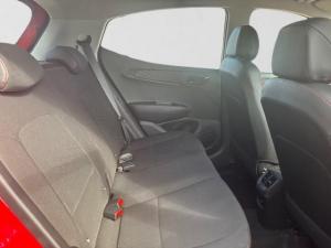 Hyundai Grand i10 1.0 Premium hatch - Image 13