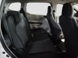 Renault Triber 1.0 Evolution - Image 13