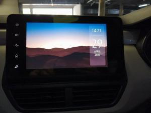 Renault Triber 1.0 Evolution - Image 17