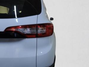 Renault Triber 1.0 Evolution - Image 18