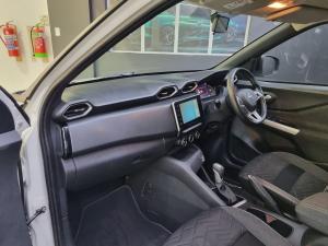 Nissan Magnite 1.0 Turbo Acenta Plus auto - Image 11