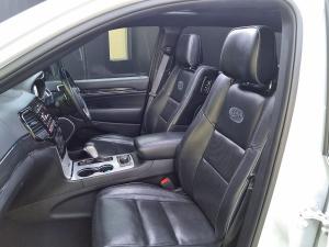 Jeep Grand Cherokee 3.6L Overland - Image 16