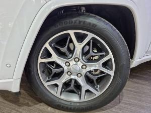 Jeep Grand Cherokee 3.6L Overland - Image 27