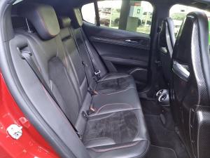 Alfa Romeo Stelvio Quadrifoglio Q4 Race Edition - Image 17