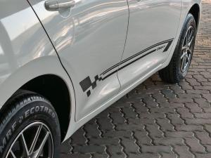 Suzuki Swift 1.2 GL - Image 4