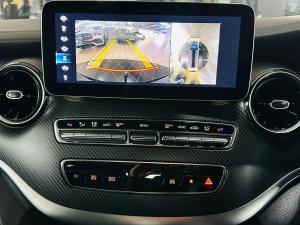 Mercedes-Benz V-Class V300d Exclusive - Image 17