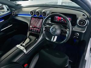 Mercedes-Benz C-Class C200 Avantgarde - Image 4