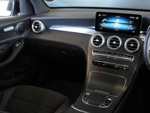 Mercedes-Benz GLC GLC300d coupe 4Matic - Image 22